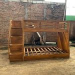 tempat tidur tingkat kayu jati