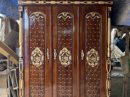 Lemari Pakaian 3 Pintu