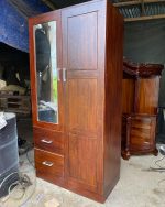 Lemari Pakaian 2 Pintu
